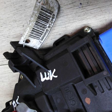 zamok-dveri-skoda-octavia-a5-art-16320-big-4