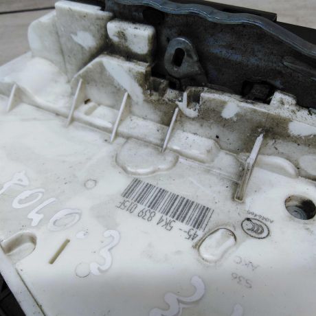 zamok-dveri-volkswagen-polo-sedan-art-16528-big-3