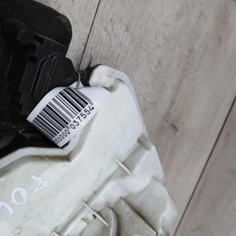 zamok-dveri-volkswagen-polo-sedan-art-16528-big-4