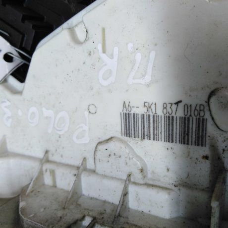 zamok-dveri-volkswagen-polo-sedan-art-16532-big-3