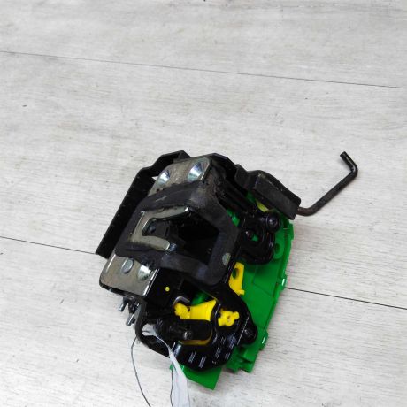 zamok-dveri-zadnii-levyi-hyundai-solaris-art-16700-big-0