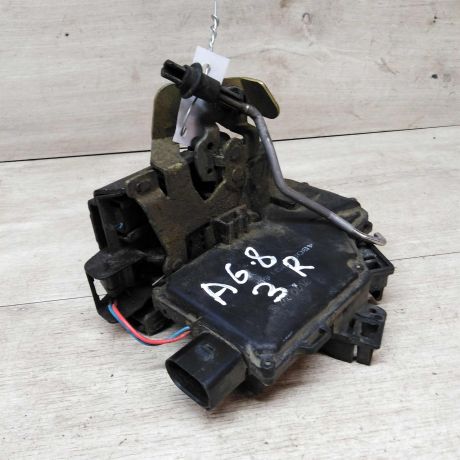 zamok-dveri-zadnii-pravyi-audi-a6-c5-art-16976-big-1