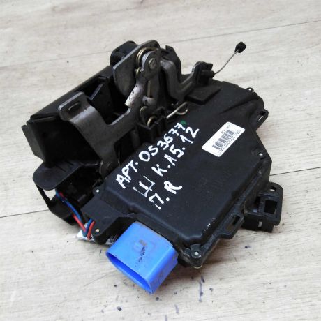 zamok-dveri-skoda-octavia-a5-art-17063-big-1