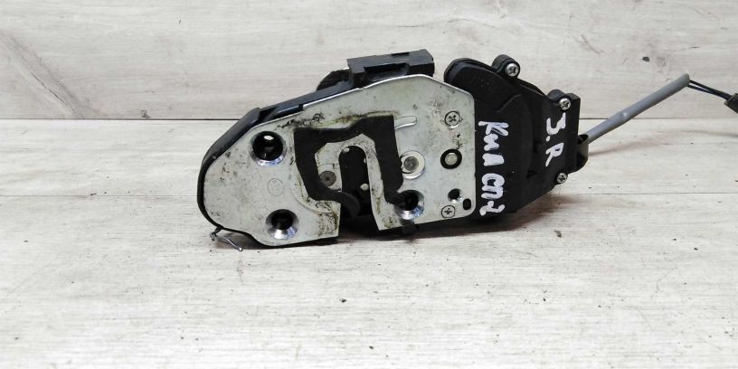 zamok-dveri-zadnii-pravyi-kia-spectra-art-17137-big-0