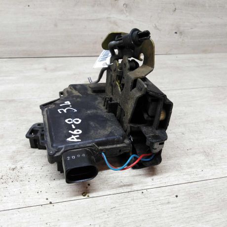 zamok-dveri-zadnii-levyi-audi-a6-c5-art-17228-big-1