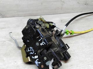 zamok-dveri-zadnii-levyi-audi-a6-c5-art-17230