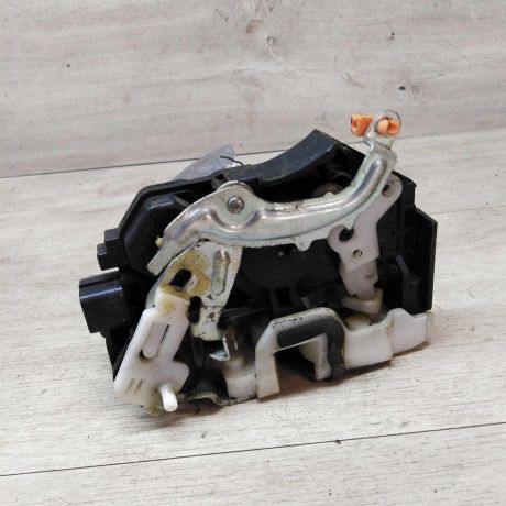 zamok-dveri-zadnii-pravyi-mitsubishi-lancer-9-art-17286-big-0