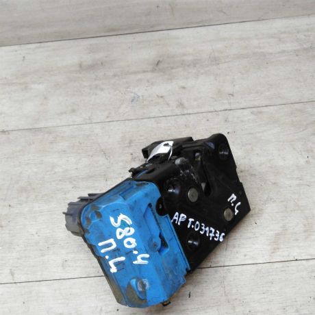 zamok-dveri-perednii-levyi-volvo-s80-art-17834-big-0