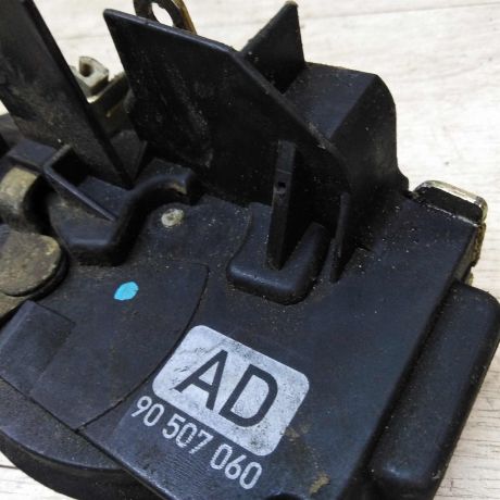 zamok-dveri-perednii-pravyi-opel-vectra-b-art-18084-big-3