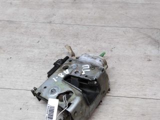 zamok-dveri-audi-a8-d2-art-18784