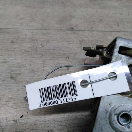 zamok-dveri-audi-a8-d2-art-18790-big-4