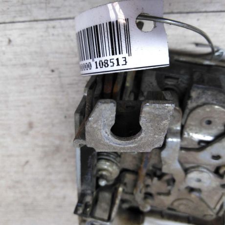 zamok-dveri-audi-a8-d2-art-18793-big-4