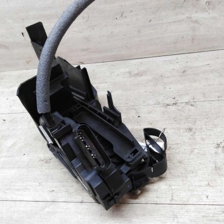 zamok-dveri-perednii-levyi-ford-focus-3-art-18968-big-1