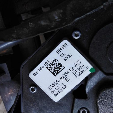 zamok-dveri-zadnii-pravyi-ford-focus-3-art-19016-big-3