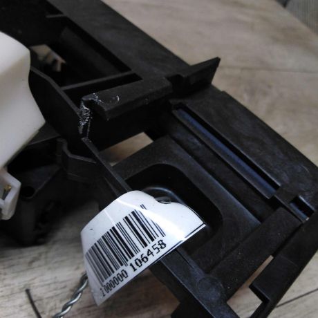 zamok-dveri-zadnii-pravyi-ford-focus-3-art-19016-big-4