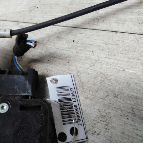 zamok-dveri-zadnii-pravyi-bmw-e46-art-19824-big-2