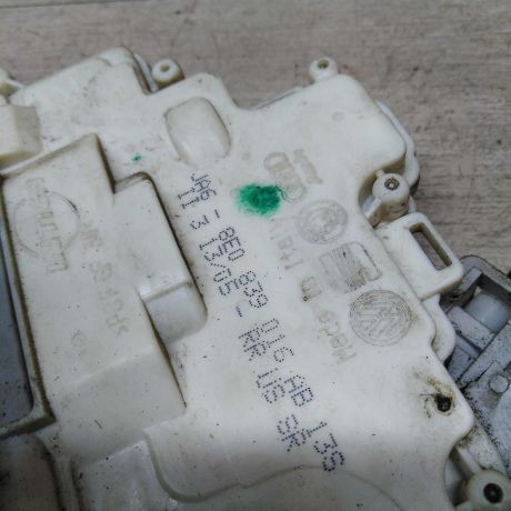 zamok-dveri-perednii-volkswagen-touareg-art-19911-big-3