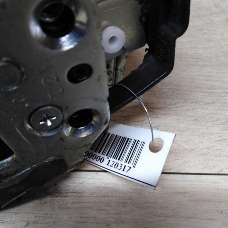 zamok-dveri-camry-v40-art-20149-big-1