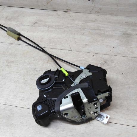 zamok-dveri-camry-v40-art-20149-big-2