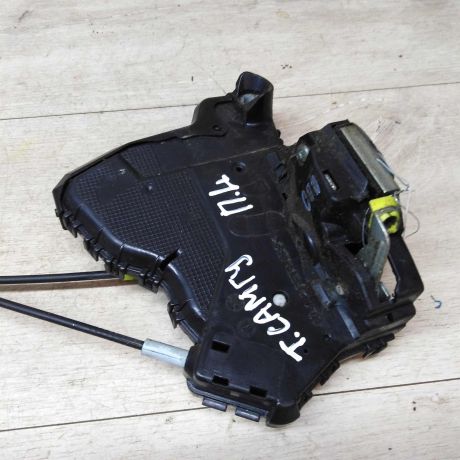 zamok-dveri-camry-v40-art-20149-big-3