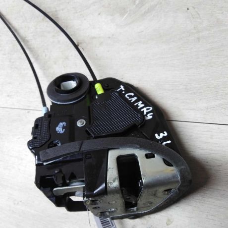 zamok-dveri-zadnii-pravyi-toyota-camry-v40-art-20853-big-0