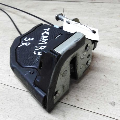 zamok-dveri-zadnii-pravyi-toyota-camry-v40-art-20853-big-1