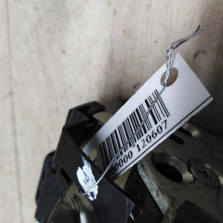 zamok-dveri-zadnii-pravyi-toyota-camry-v40-art-20853-big-3