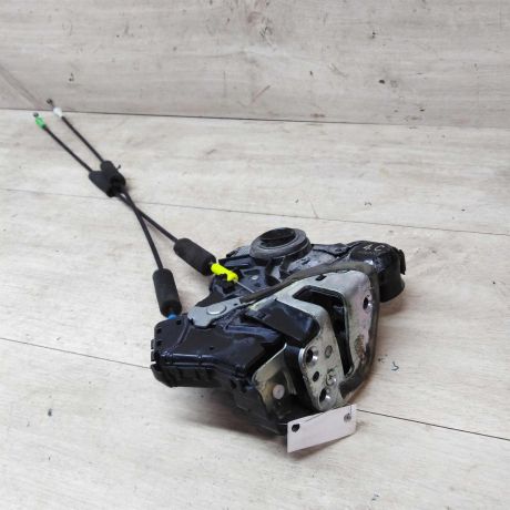 zamok-dveri-toyota-camry-v40-art-20854-big-0