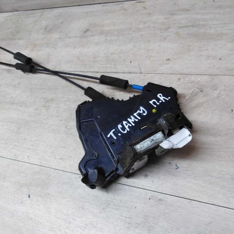 zamok-dveri-toyota-camry-v40-art-20854-big-3