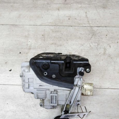 zamok-dveri-perednii-pravyi-audi-a6-c6-art-21322-big-1