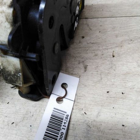 zamok-dveri-zadnii-levyi-audi-a6-c6-art-21572-big-1