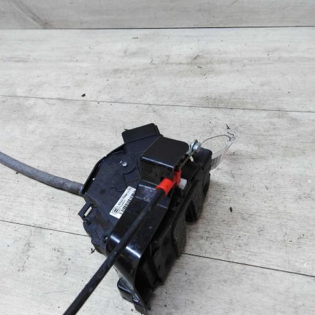 zamok-dveri-perednii-pravyi-ford-mondeo-4-bez-trosa-art-21642-big-0