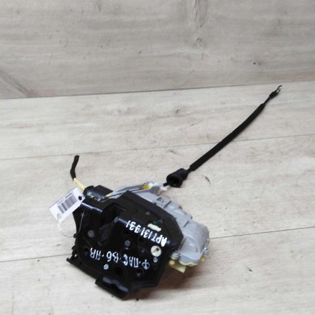 zamok-dveri-perednii-pravyi-volkswagen-passat-b6-art-21647-big-0