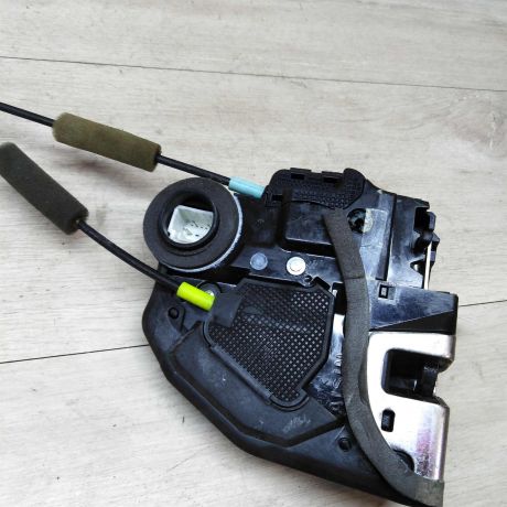 zamok-zadnii-levyi-toyota-camry-v40-art-21996-big-1