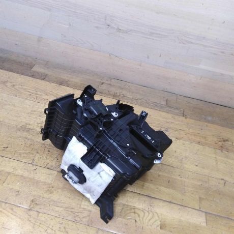 korpus-pecki-hyundai-solaris-s-radiatorom-kondicionera-art-22742-big-0