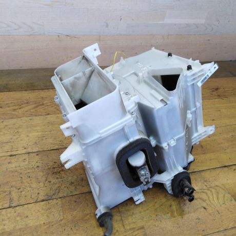 korpus-pecki-mitsubishi-lancer-9-art-23362-big-0