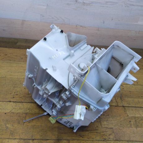 korpus-pecki-mitsubishi-lancer-9-art-23362-big-2