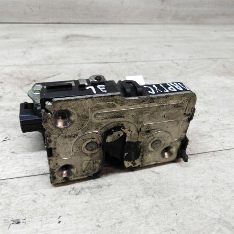 zamok-dveri-zadnii-levyi-lada-largus-art-24147-big-0