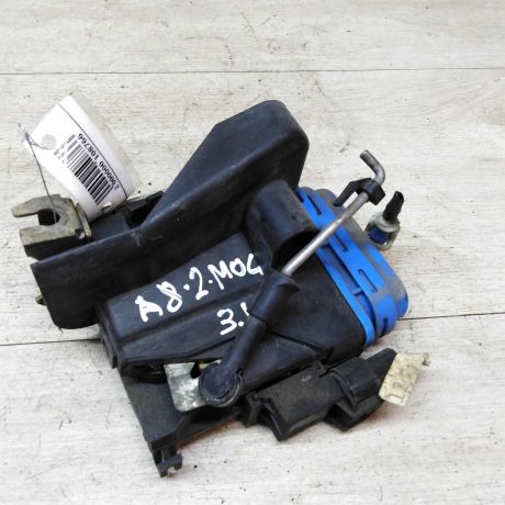 zamok-dveri-zadnii-levyi-audi-a8-d2-art-24948-big-2