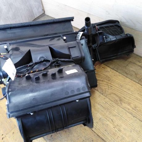 korpus-pecki-otopitelia-salona-opel-astra-h-rest-art-26124-big-2