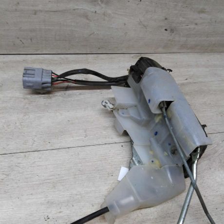 zamok-dveri-perednii-pravyi-toyota-rav4-art-26264-big-2