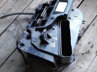 korpus-pecki-otopitelia-salona-volvo-s40-art-26658