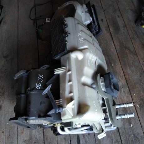 korpus-pecki-otopitelia-salona-volvo-xc90-art-26689-big-4