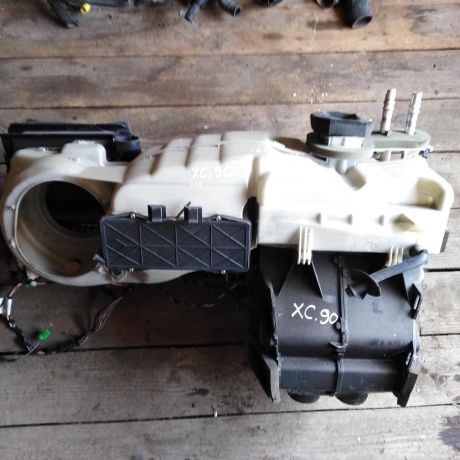 korpus-pecki-otopitelia-salona-volvo-xc90-art-26689-big-0