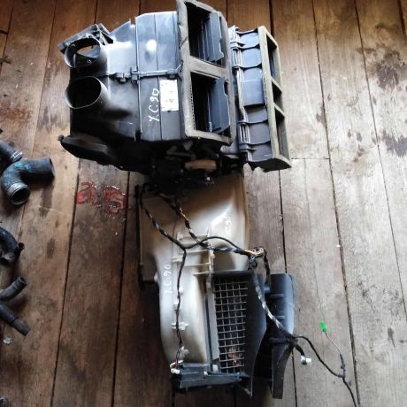 korpus-pecki-otopitelia-salona-volvo-xc90-art-26689-big-3