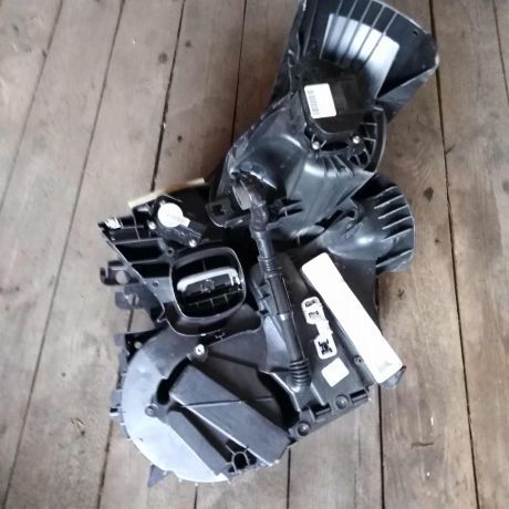 korpus-pecki-renault-megane-2-art-26694-big-0