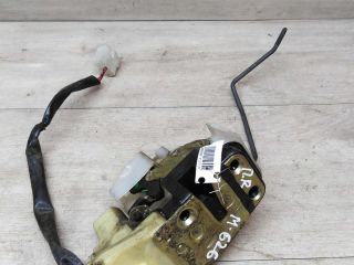 zamok-dveri-perednii-pravyi-mazda-626-art-26935