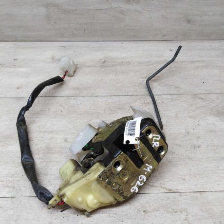 zamok-dveri-perednii-pravyi-mazda-626-art-26935-big-0