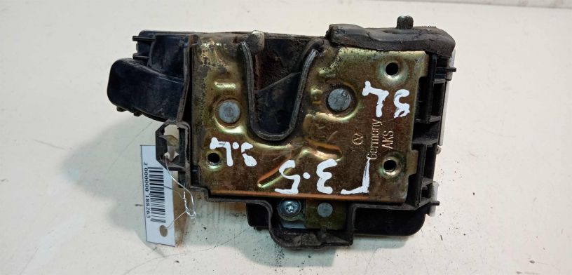 zamok-zadnii-levyi-volkswagen-golf-3-art-28278-big-0