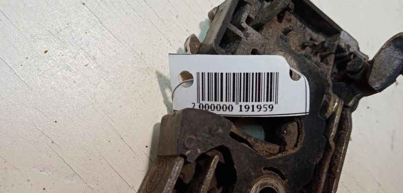 zamok-dveri-zadnii-levyi-volkswagen-passat-b3-art-28724-big-2